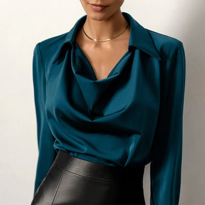 Sophia™ – Satin Drapierte Bluse